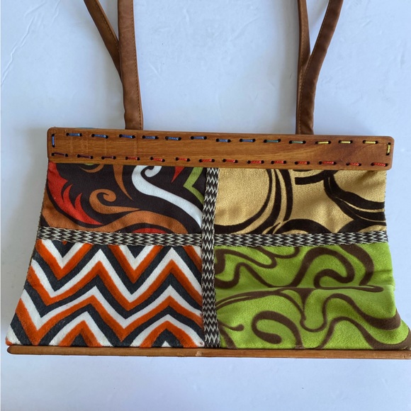 Boho Patchwork fabric and wood bag - Picture 4 of 11